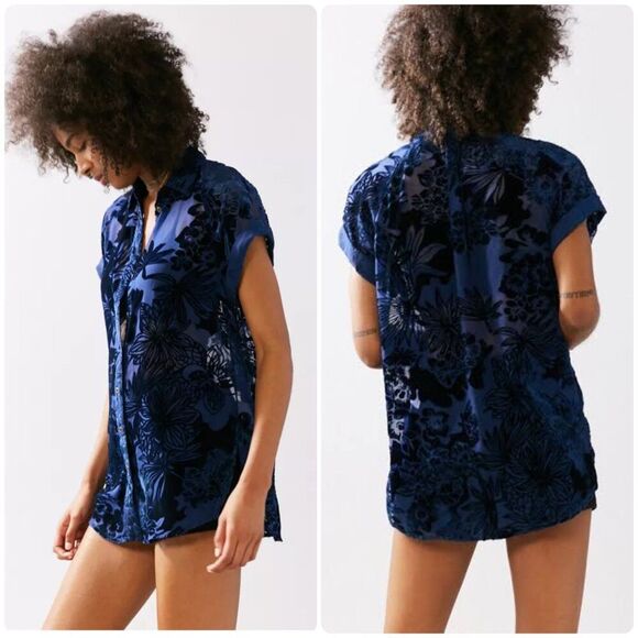 Women's Ecote Anora Floral Short Rollup Sleeve Burnout Velvet Button Down Top S - Picture 1 of 11